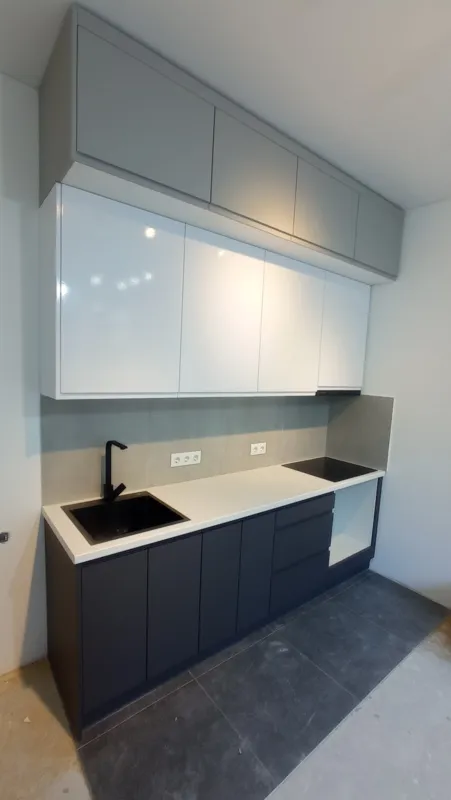 KitchenRoom
